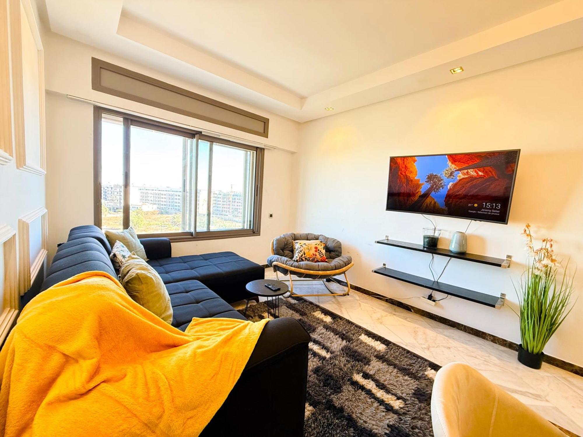 Apartment Cosy Sunny - 2 Bdr Near Train And Tram *